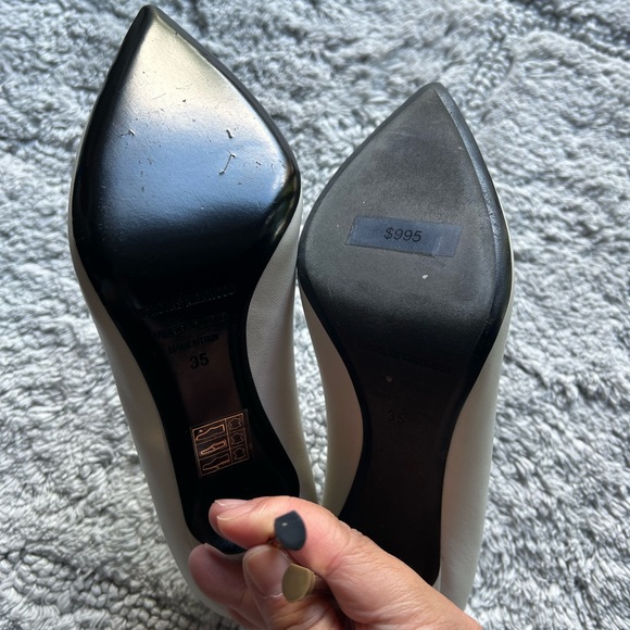 Heels - Picture 7 of 7